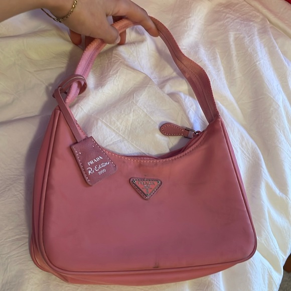 Re-Nylon Prada Re-Edition 2000 mini-bag pink - Picture 3 of 8